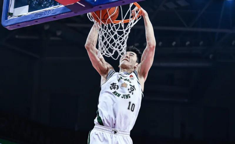 2026世界杯官网-郭昊文真带不动同曦！自己铆足劲攻坚，汉兹昙花一现，各将无能力